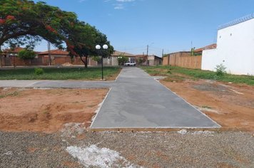 Foto - Manutenção de Vias Públicas e Praças