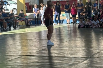 Foto - Caravana do Esporte reúne alunos e comunidade em Taiúva no Dia do Desafio 2026
