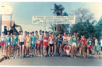 Foto - Fotos Antigas - Taiúva