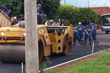 Foto - Manutenção de Vias Públicas e Praças