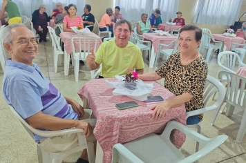 Foto - Grupo Doce Idade inicia atividades com grande participação em Taiúva