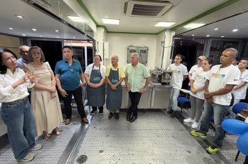 Foto - Primeira-dama do Estado visita Taiúva e destaca programa de qualificação profissional