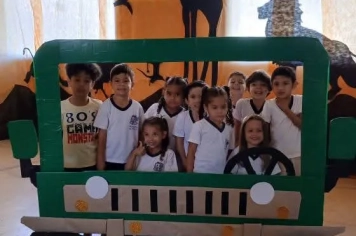 Foto - Projeto Arco-Íris destaca diversidade cultural em exposição aberta à comunidade