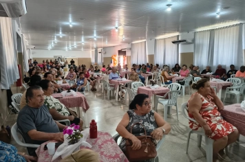 Foto - Grupo Doce Idade inicia atividades com grande participação em Taiúva