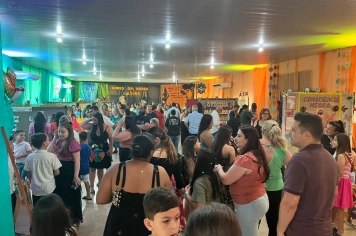 Foto - Projeto Arco-Íris destaca diversidade cultural em exposição aberta à comunidade