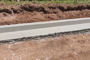 Foto - Manutenção de Vias Públicas e Praças