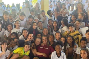 Foto - Caravana do Esporte reúne alunos e comunidade em Taiúva no Dia do Desafio 2026