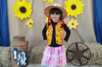 Foto - Arraiá da Creche Kenso Okumura encanta com alegria e animação