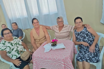 Foto - Grupo Doce Idade inicia atividades com grande participação em Taiúva