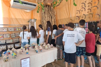 Foto - Projeto Arco-Íris destaca diversidade cultural em exposição aberta à comunidade