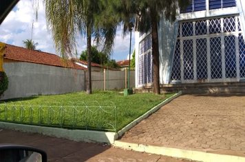 Foto - Manutenção de Vias Públicas e Praças