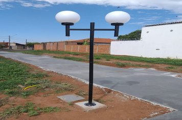 Foto - Manutenção de Vias Públicas e Praças