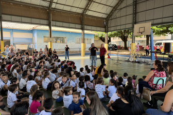 Foto - Um dia de muita alegria marca o encerramento da Semana das Crianças em Taiúva 