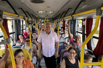 Foto - Cerimônia marca a retomada do transporte coletivo intermunicipal em Taiúva