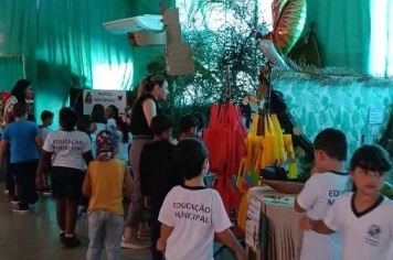 Foto - Projeto Arco-Íris destaca diversidade cultural em exposição aberta à comunidade