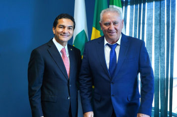 Prefeito de Taiúva solicita investimentos ao deputado Marcos Pereira em Brasília
