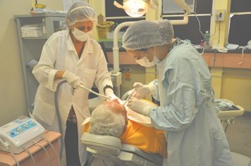 Chamamento público n 002/2017 - para empresas interessadas , como ramo na atividade em plano odontolgico 