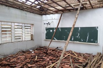 Taiúva  projeto arco-ris tambm recebe reforma geral!