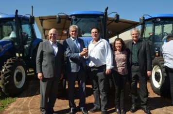 Taiúva - cidade recebe kit do programa patrulha agrcola