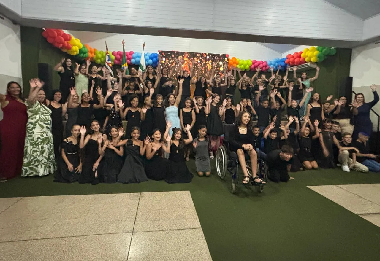 Formatura do 5º Ano marca encerramento do ano letivo na rede municipal de Taiúva
