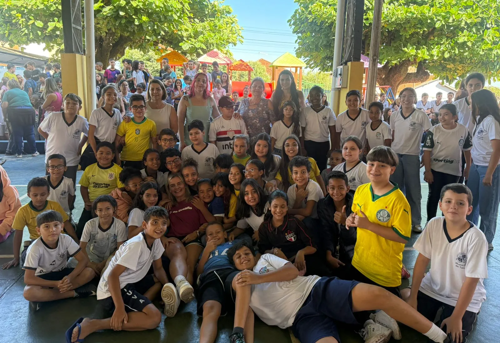 Caravana do Esporte reúne alunos e comunidade em Taiúva no Dia do Desafio 2026