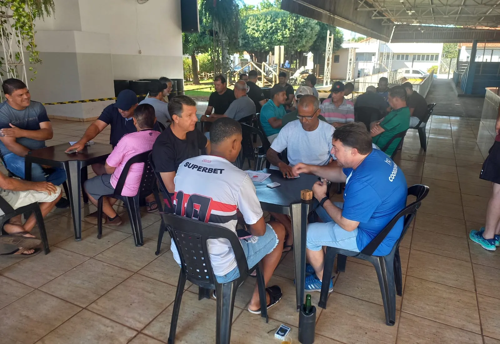 Segunda etapa do Torneio de Truco de Taiúva movimenta competidores e define campeões