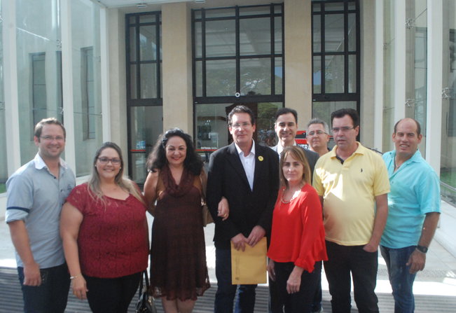 Prefeito e vereadores em busca de recursos