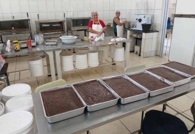Taiúva- Cozinha Piloto Municipal : a dose de amor!